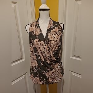 CABI V NECK OVERLAP TOP, SIZE S